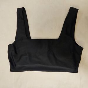 Albion Fit Black Swim Top Large